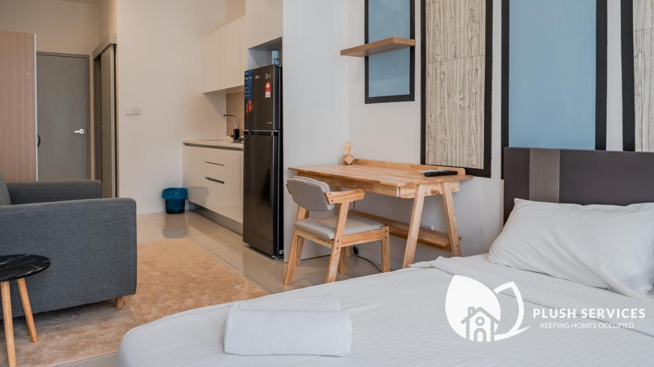 Highpark Suites In Petaling Jaya, Kelana Jaya By Plush Kampong Baharu Sungai Way Ngoại thất bức ảnh