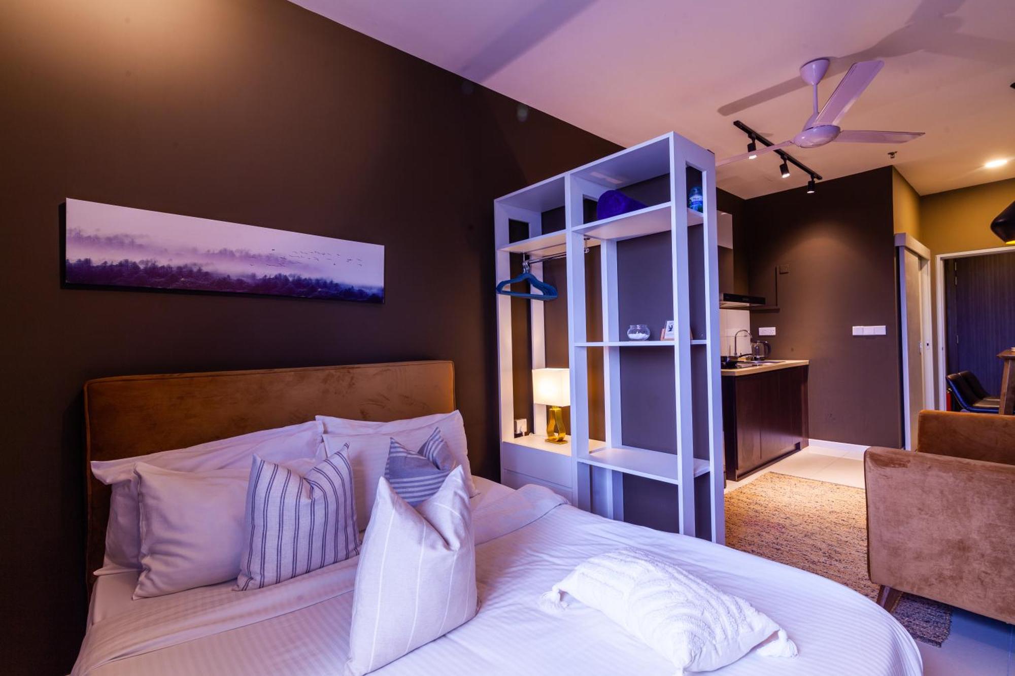 Highpark Suites In Petaling Jaya, Kelana Jaya By Plush Kampong Baharu Sungai Way Phòng bức ảnh