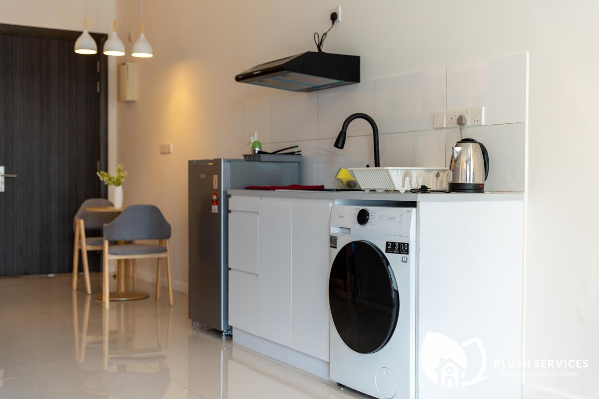 Highpark Suites In Petaling Jaya, Kelana Jaya By Plush Kampong Baharu Sungai Way Ngoại thất bức ảnh